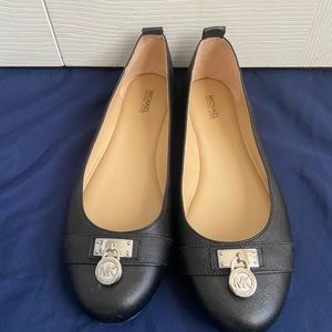 Michael kors flats